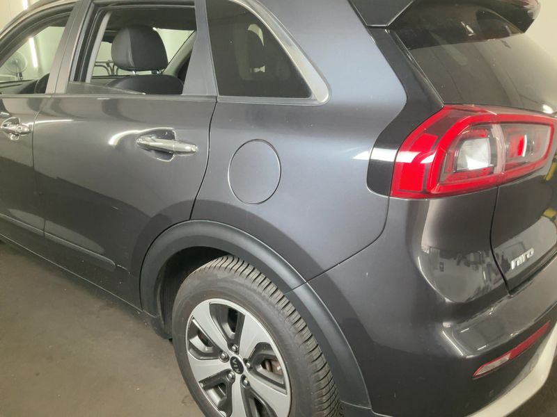 Kia Niro 1.6 Hybrid Vision 2017 – снимка 6