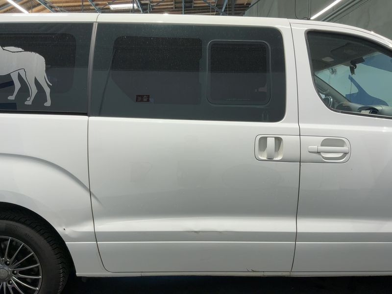 Hyundai H1 2.5 CRDi Travel Trend 2016 – снимка на щета