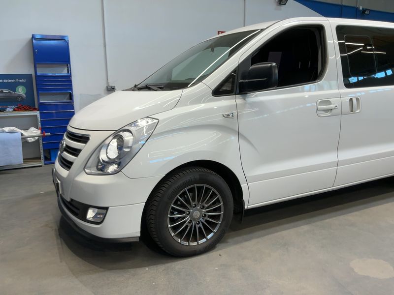 Hyundai H1 2.5 CRDi Travel Trend 2016 – снимка на щета
