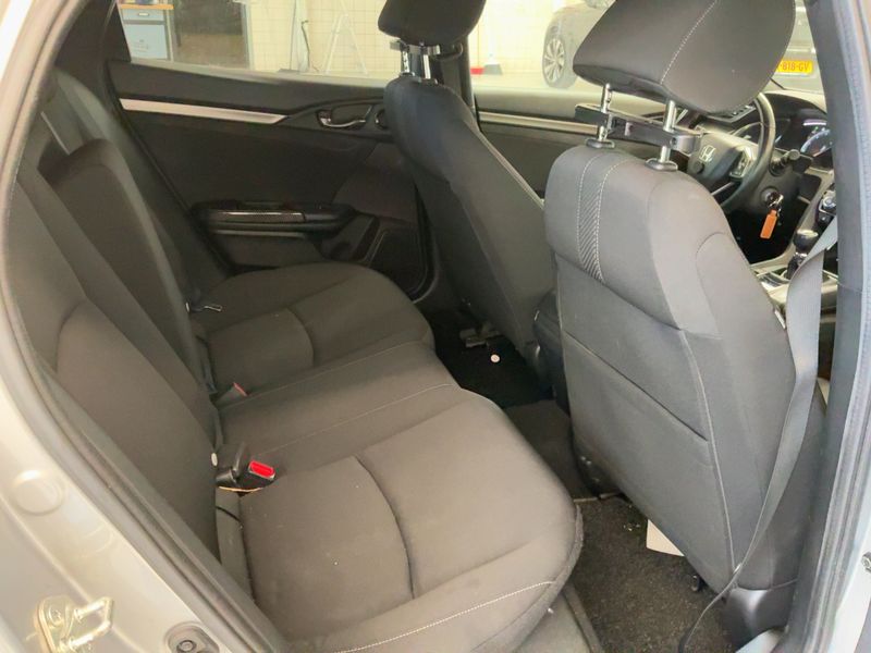 Honda Civic 1.0 VTEC Elegance 2020 – снимка 19