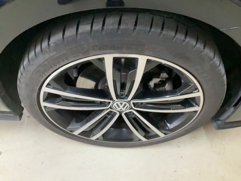 Volkswagen Golf VII 2.0 TDI GTD BlueMotion Tech 2018 – снимка 11