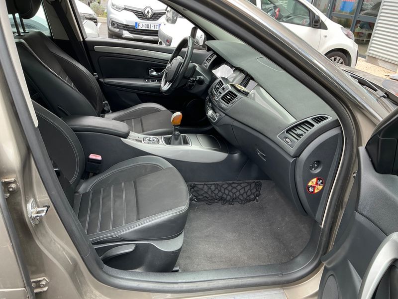 Renault Laguna 1.5 dCi Black Edition 2012 – снимка 3