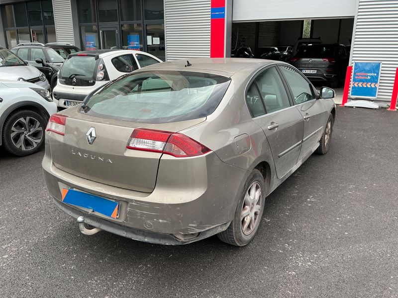 Renault Laguna 1.5 dCi Black Edition 2012 – снимка 2