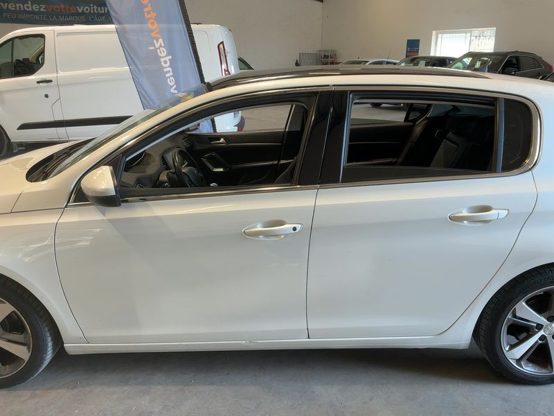 Peugeot 308 1.2 e-THP Feline 2017 – снимка 4