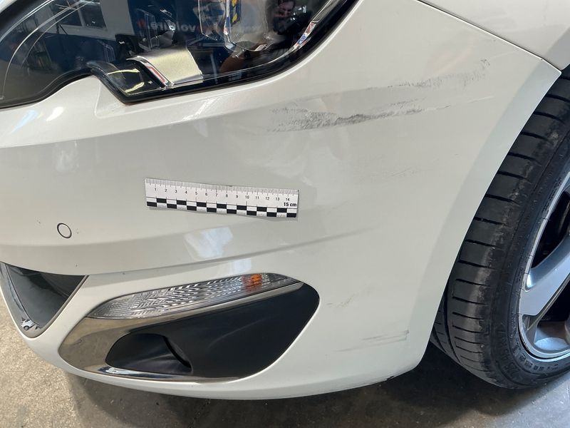 Peugeot 308 1.2 e-THP Feline 2017 – снимка 49