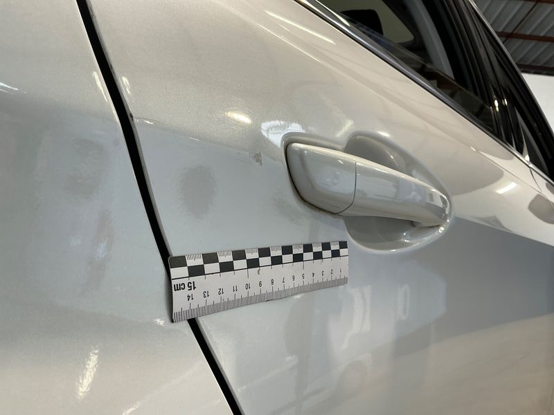 Peugeot 308 1.2 e-THP Feline 2017 – снимка 30