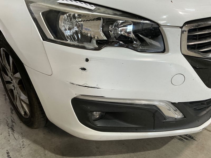 Peugeot 508 1.6 Blue-HDi Allure 2015 – снимка 44