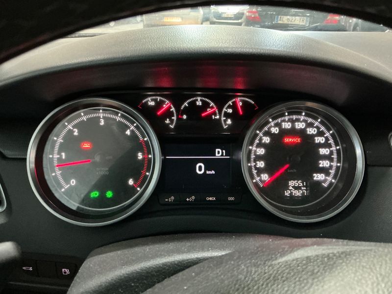 Peugeot 508 1.6 Blue-HDi Allure 2015 – снимка 18