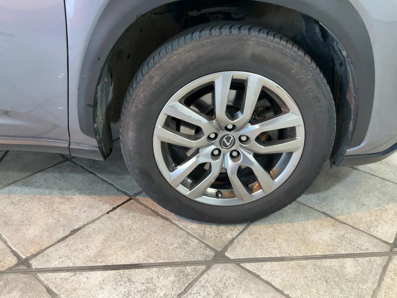 Lexus NX-Serie NX 300h E-Four Premium 2020 – снимка 11