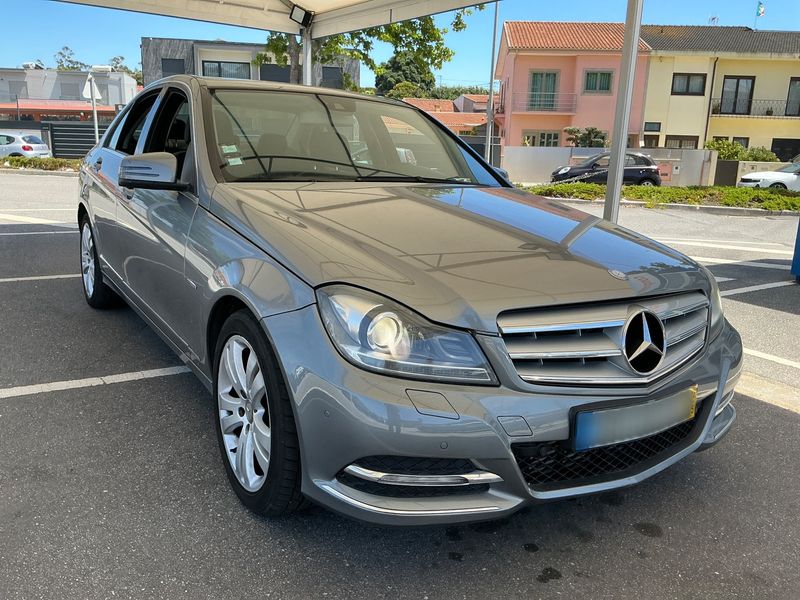 Mercedes-Benz C-Klasse C 220 CDI BlueEfficiency Avantgarde 2012 – снимка 8