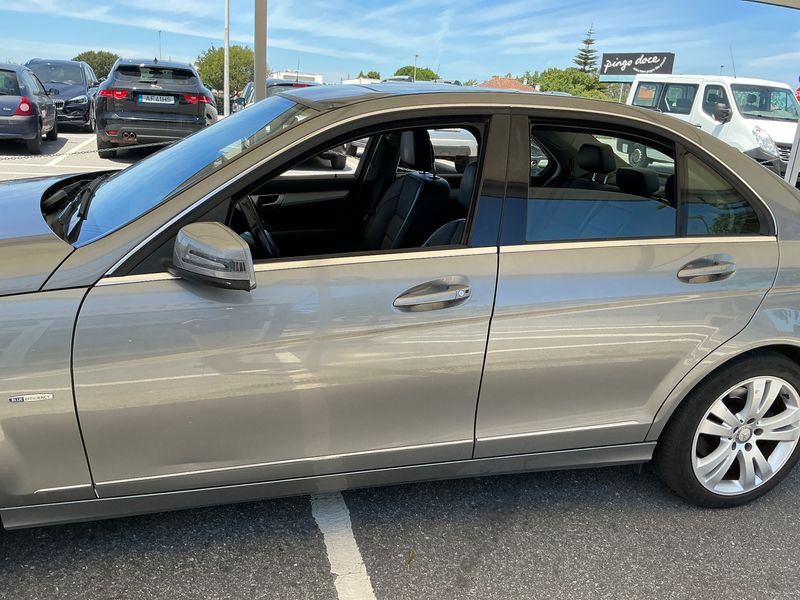 Mercedes-Benz C-Klasse C 220 CDI BlueEfficiency Avantgarde 2012 – снимка 4