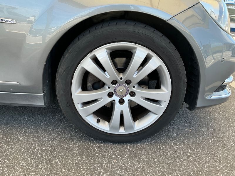 Mercedes-Benz C-Klasse C 220 CDI BlueEfficiency Avantgarde 2012 – снимка 20