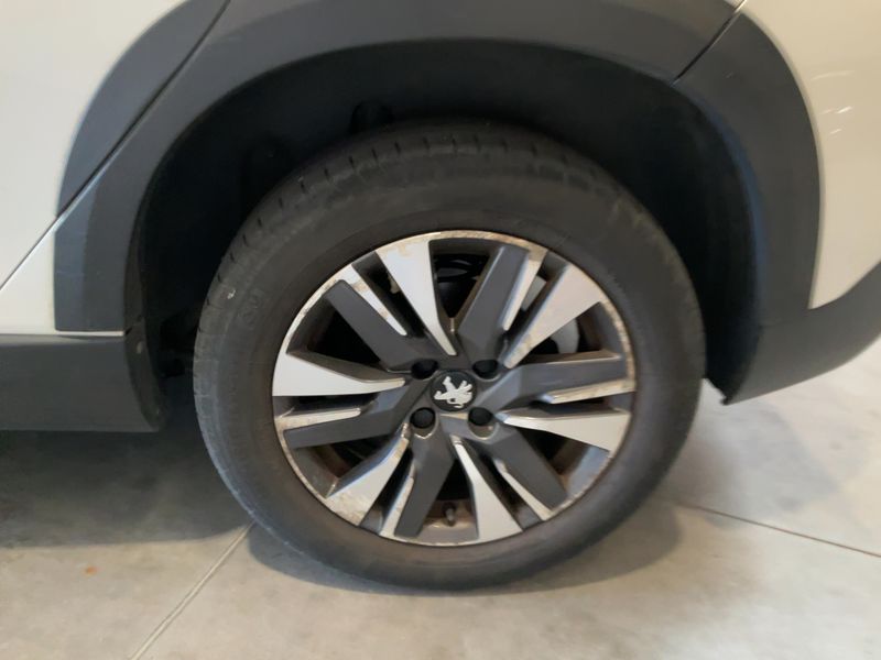 Peugeot 2008 1.2 PureTech Allure 2018 – снимка 5