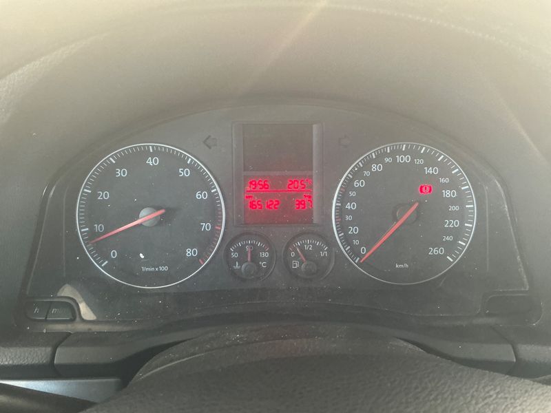Volkswagen Jetta 1.6 Trendline 2006 – снимка 4