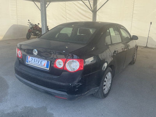 Volkswagen Jetta 1.6 Trendline 2006 – снимка 2