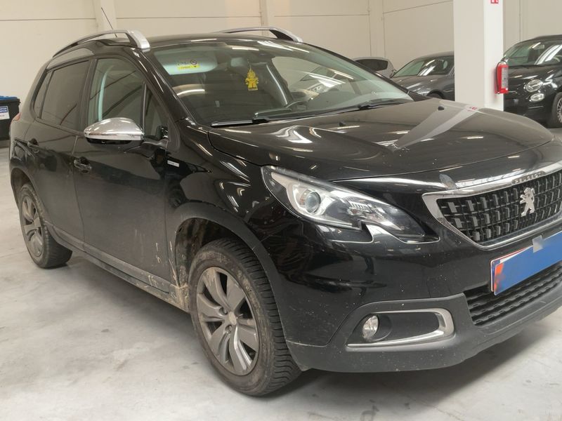 Peugeot 2008 1.2 e-VTi Style 2018 – снимка 12