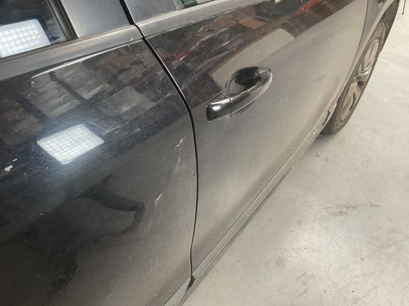 Peugeot 2008 1.2 e-VTi Style 2018 – снимка 23