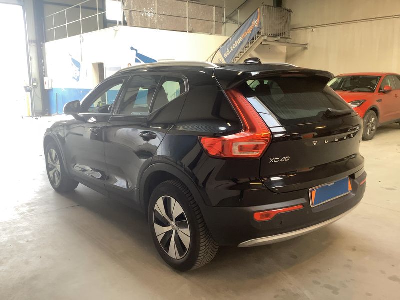 Volvo XC40 1.5 T5 Plug-in Hybrid Inscription Expression 2WD 2020 – снимка 6