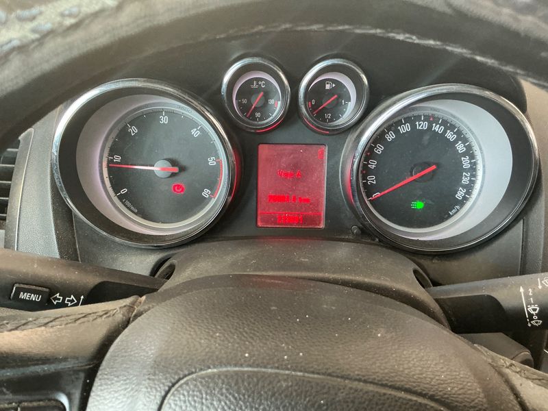 Opel Astra 1.7 CDTI Cosmo 2010 – снимка 4