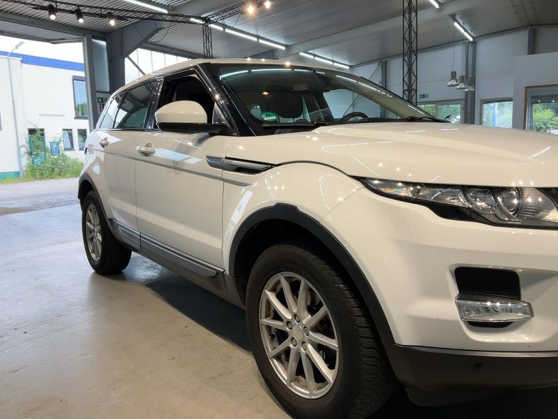 Land Rover Evoque 2.2 Td4 Pure 2014 – снимка 12