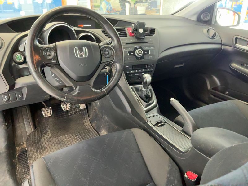 Honda Civic 1.6 DTEC I-DTEC Sport 2014 – снимка 17