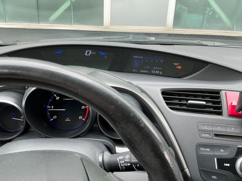 Honda Civic 1.6 DTEC I-DTEC Sport 2014 – снимка 18