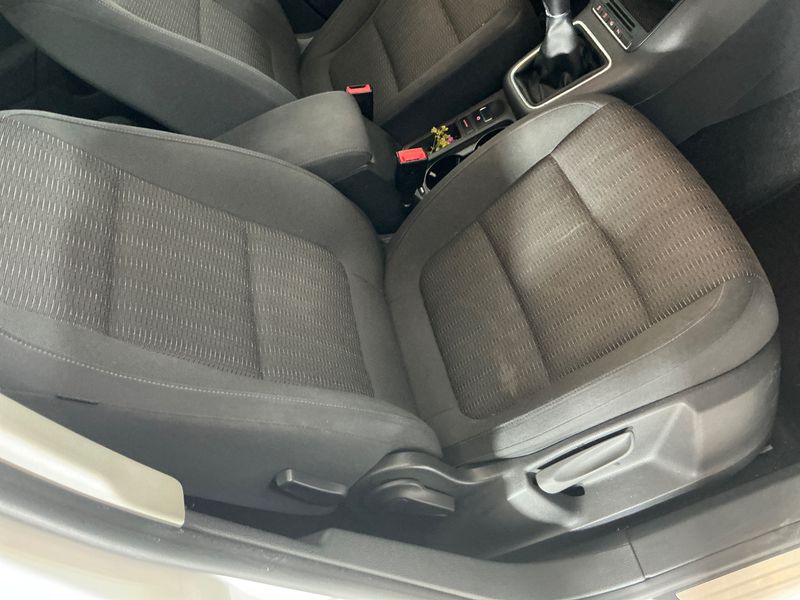 Volkswagen Tiguan 2.0 TDI Sport & Style BlueMotion Tech 2013 – снимка 38