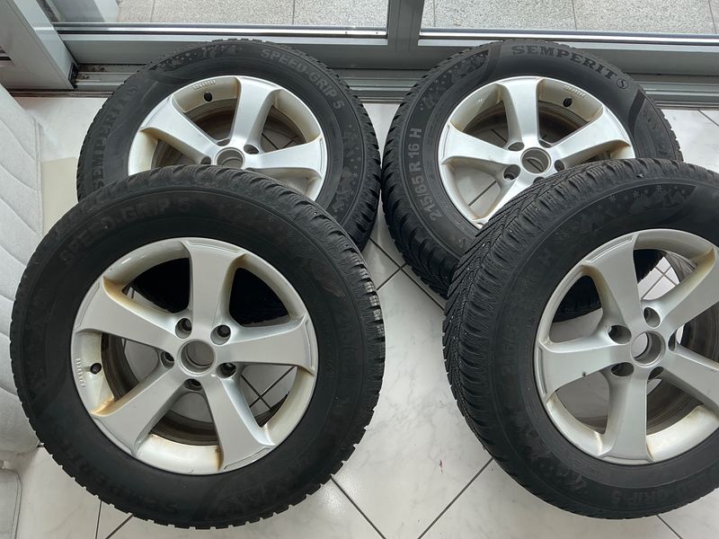 Volkswagen Tiguan 2.0 TDI Sport & Style BlueMotion Tech 2013 – снимка 15