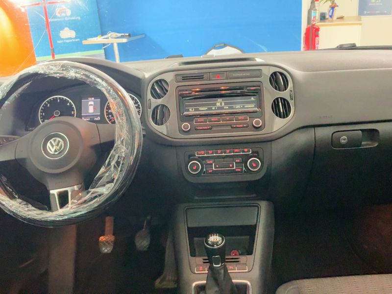 Volkswagen Tiguan 2.0 TDI Sport & Style BlueMotion Tech 2013 – снимка 18