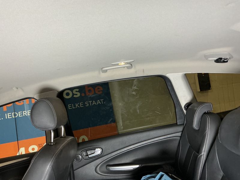 Ford S-Max 2.0 TDCi Titanium 2013 – снимка 23