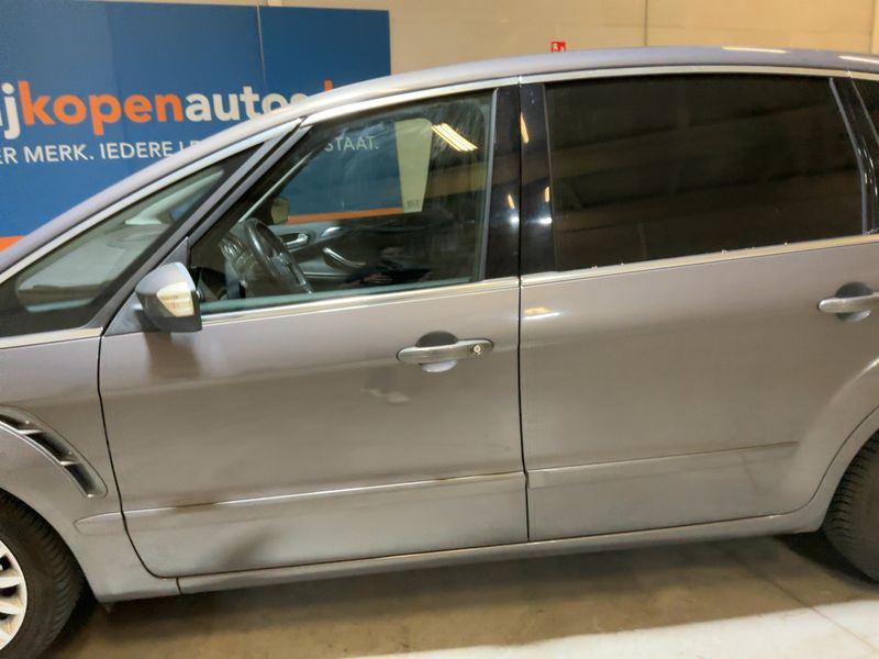 Ford S-Max 2.0 TDCi Titanium 2013 – снимка 4