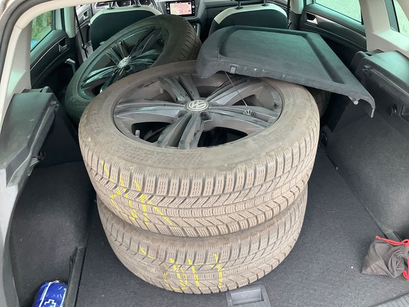 Volkswagen Tiguan 2.0 TDI Offroad 4Motion 2019 – снимка 15