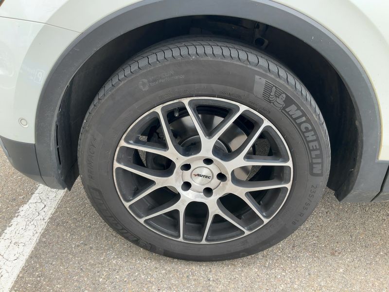 Volkswagen Tiguan 2.0 TDI Offroad 4Motion 2019 – снимка 3