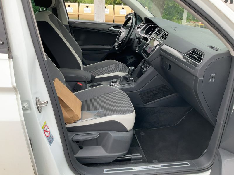 Volkswagen Tiguan 2.0 TDI Offroad 4Motion 2019 – снимка 17