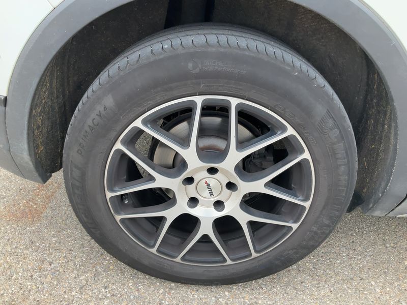 Volkswagen Tiguan 2.0 TDI Offroad 4Motion 2019 – снимка 9