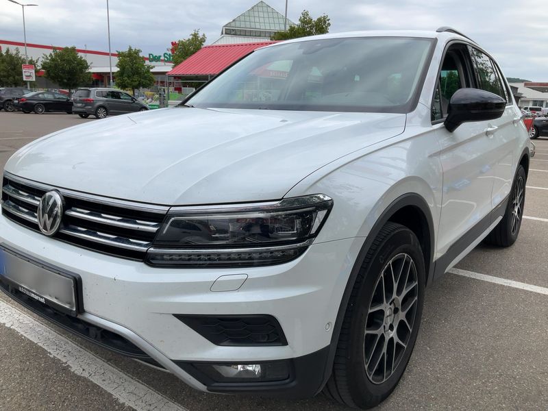 Volkswagen Tiguan 2.0 TDI Offroad 4Motion 2019 – снимка 1