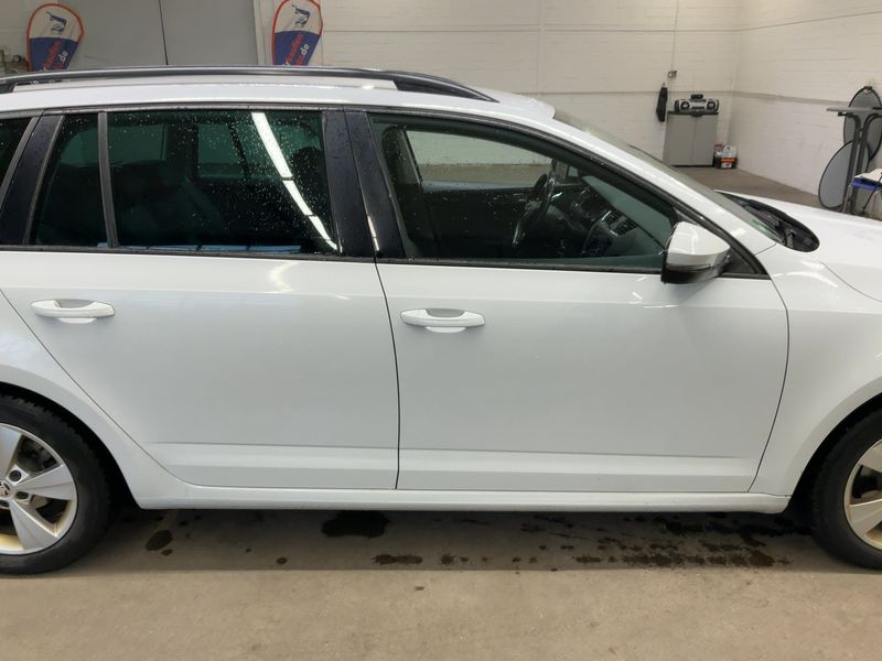 Skoda Octavia 1.6 TDI Style 2018 – снимка 10