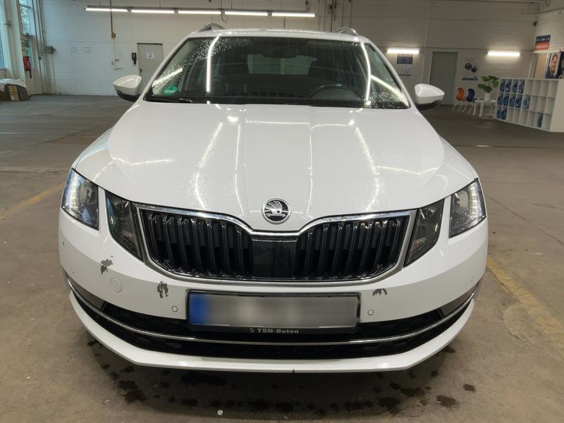 Skoda Octavia 1.6 TDI Style 2018 – снимка 14