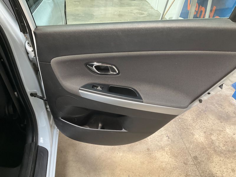 Kia cee'd 1.6 GDI SW Active 2013 – снимка 28