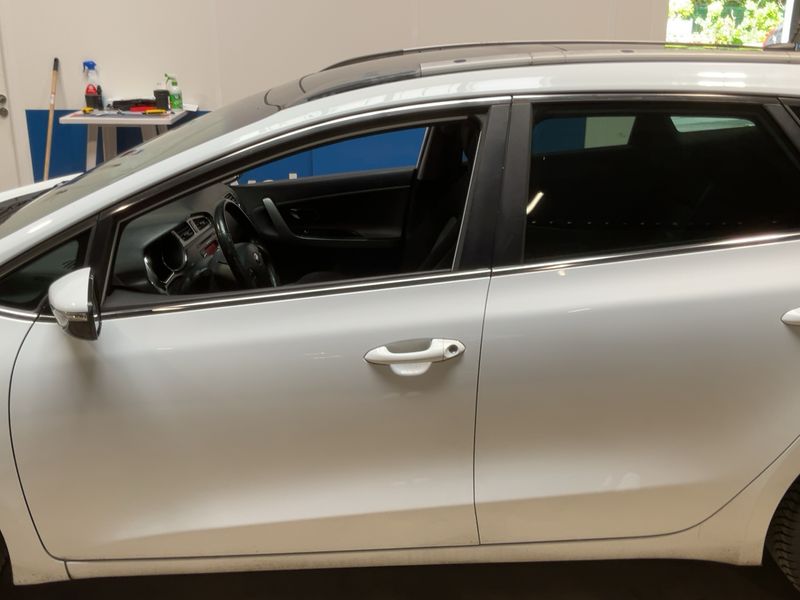 Kia cee'd 1.6 GDI SW Active 2013 – снимка 4