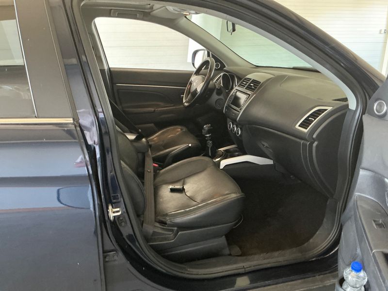 Mitsubishi ASX 1.8 DI-D Instyle 4WD 2011 – снимка 3