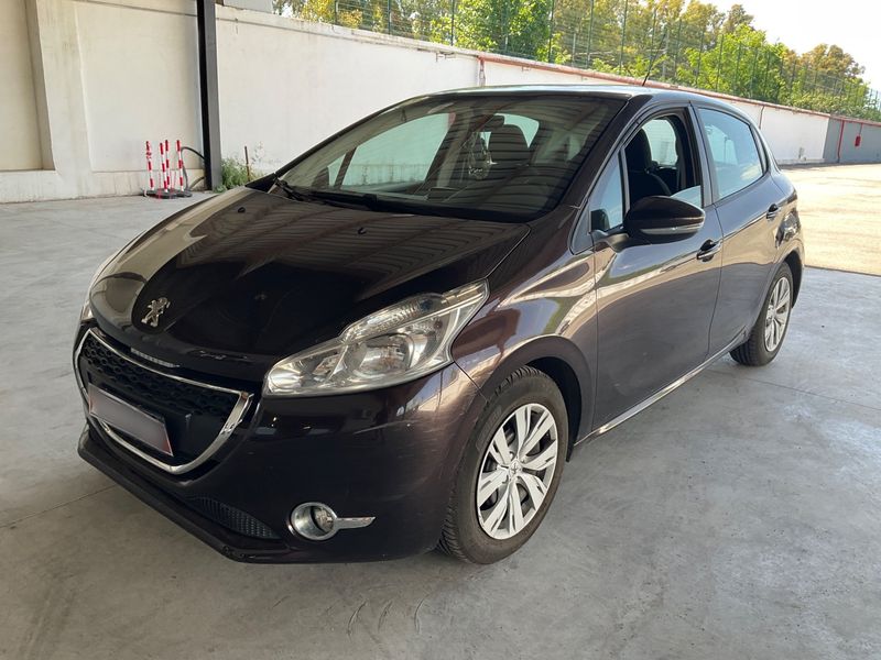Peugeot 208 1.2 VTi Active 2012 – снимка 1