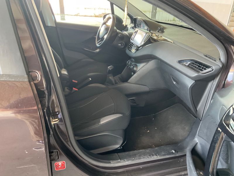 Peugeot 208 1.2 VTi Active 2012 – снимка 3