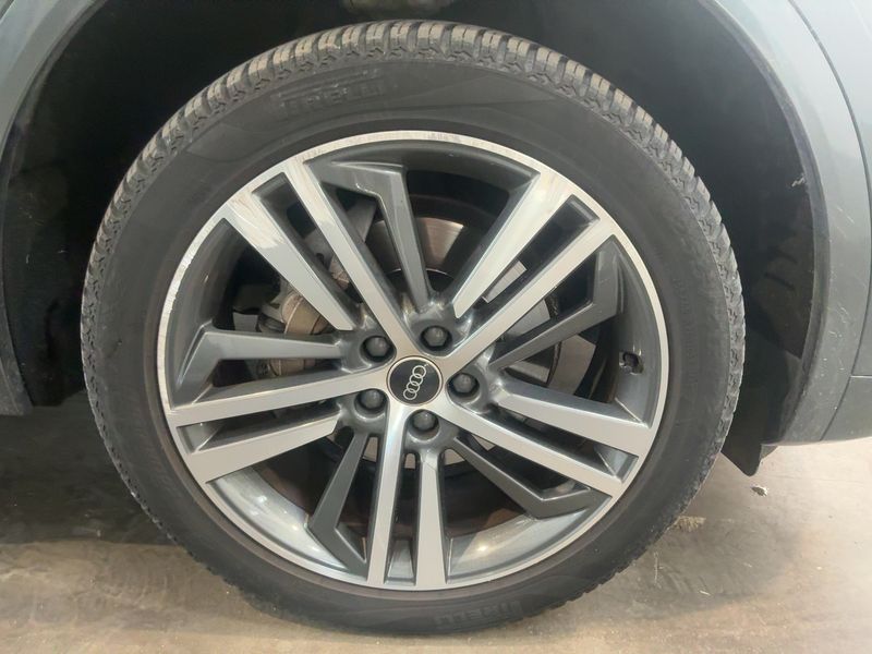 Audi Q5 40 TDI Mild-Hybrid quattro S line 2020 – снимка 11