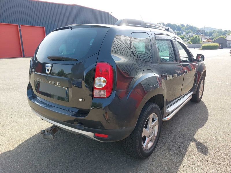 Dacia Duster 1.5 dCi Prestige 4x2 2011 – снимка на щета