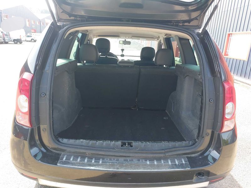 Dacia Duster 1.5 dCi Prestige 4x2 2011 – снимка 9