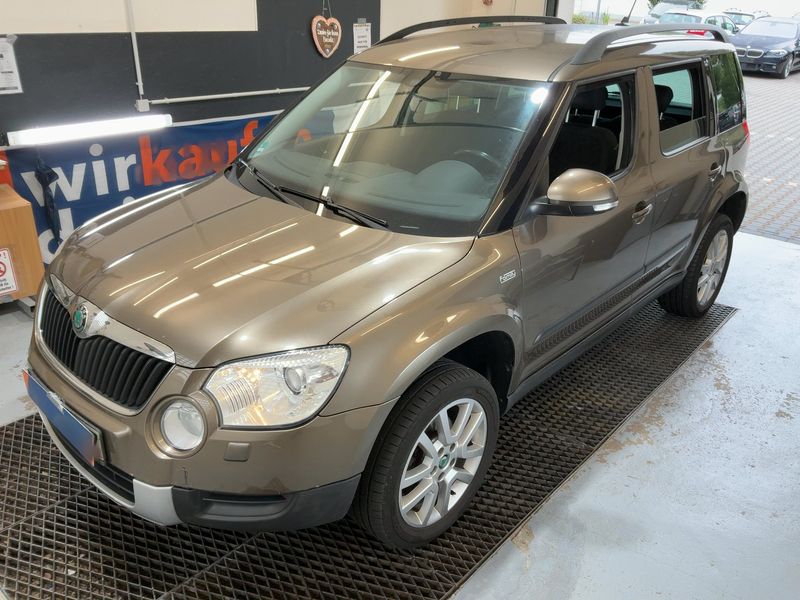 Skoda Yeti 2.0 TDI Ambition 4x4 2012 – снимка 1