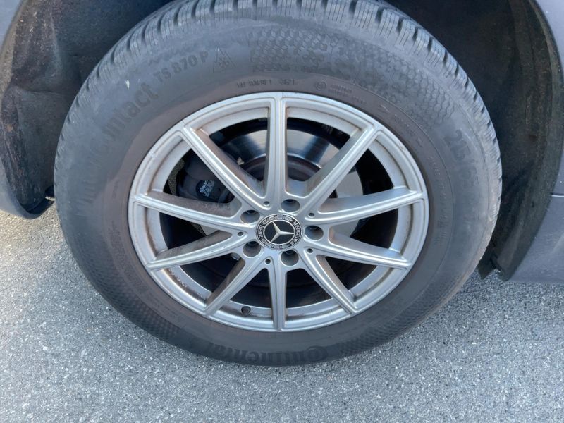 Mercedes-Benz GLB-Klasse GLB 200 d 2022 – снимка 9