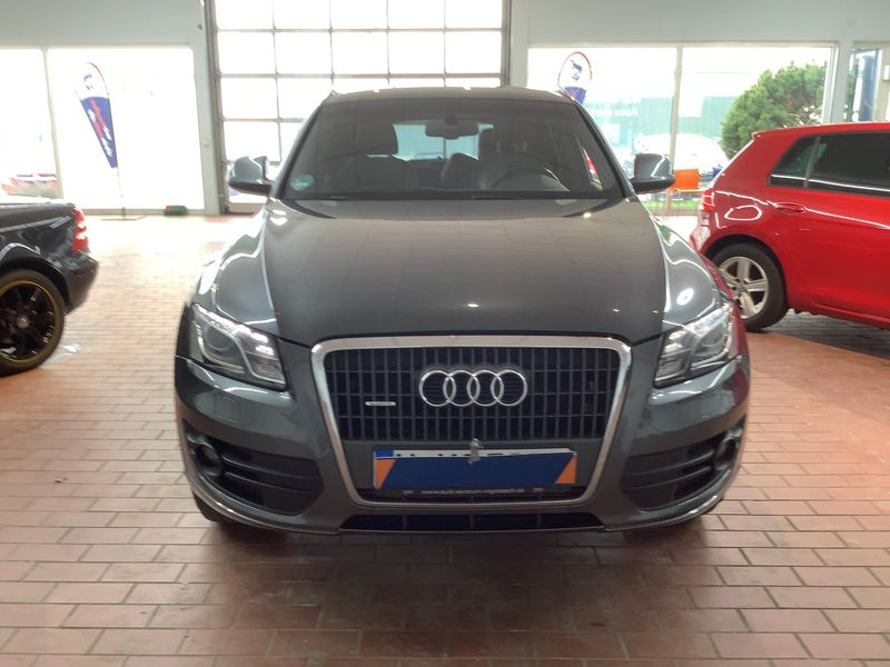 Audi Q5 2.0 TDI quattro 2011 – снимка 14