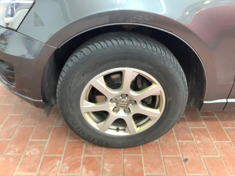 Audi Q5 2.0 TDI quattro 2011 – снимка 3